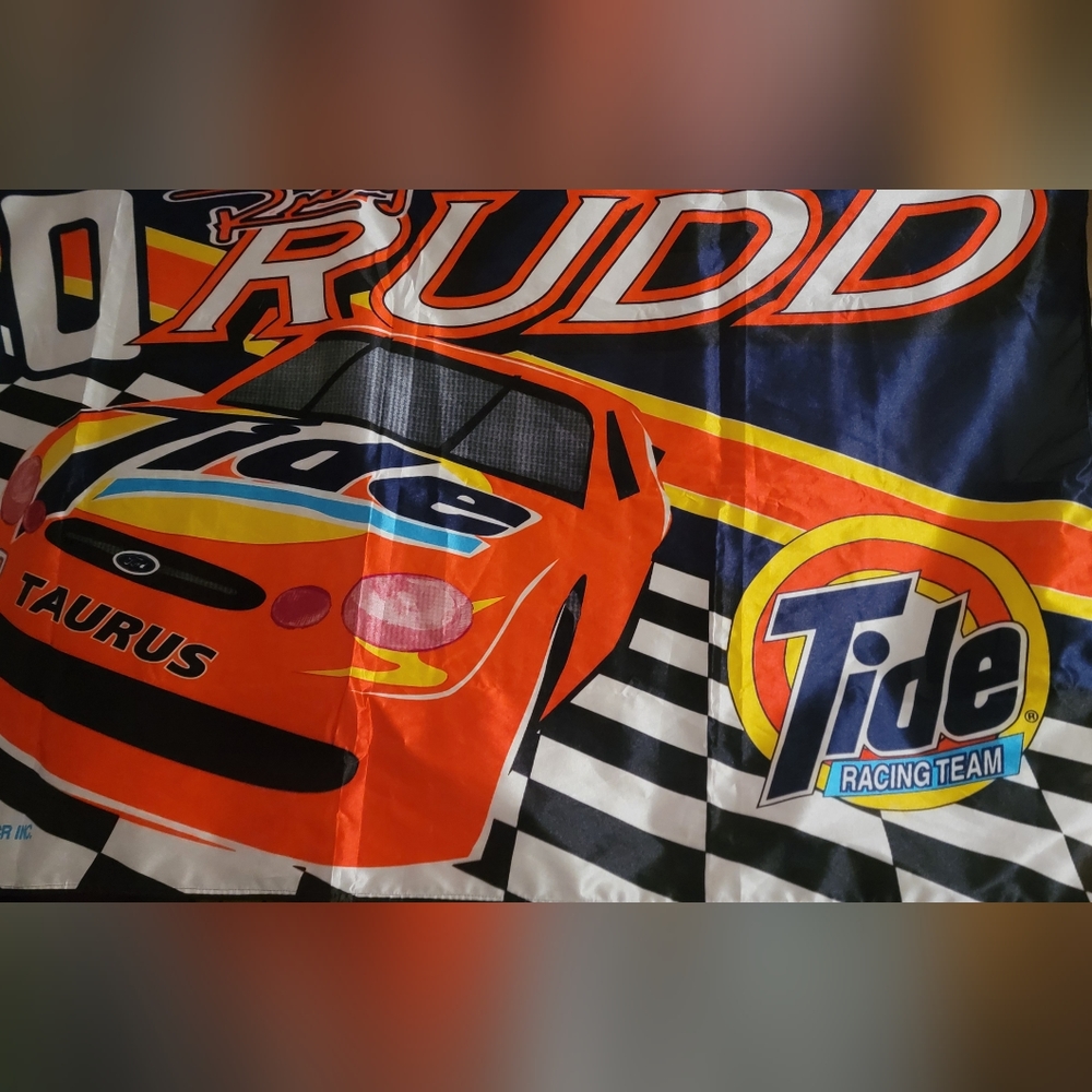 Ricky Rudd Tide car